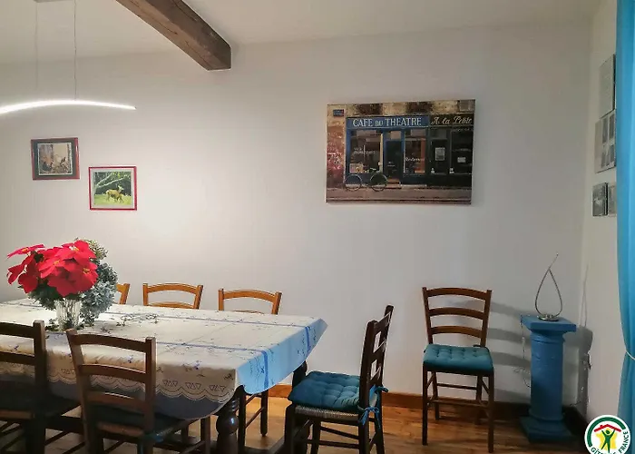 Holiday home La Peyrolise